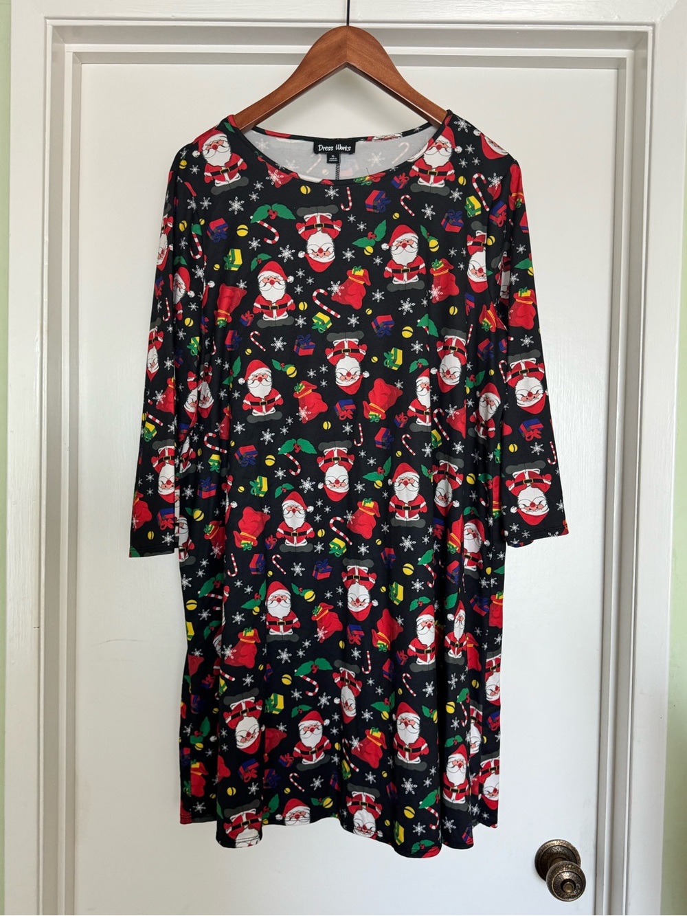 Black Santa Print Long Sleeve Dress by Crown & Ivy